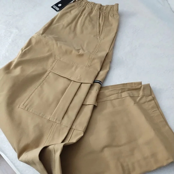 Mens beige cargo pants - Picture 2 of 8